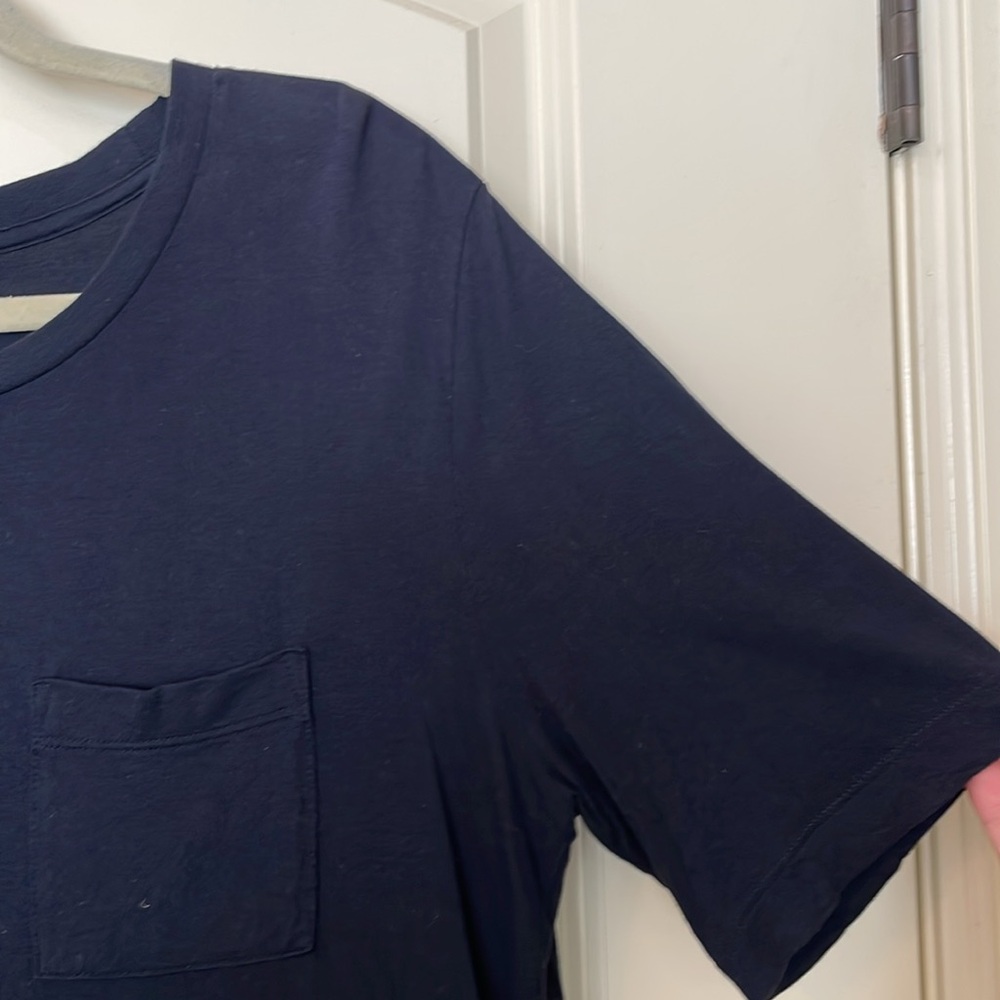 Navy blue tee - Picture 3 of 5
